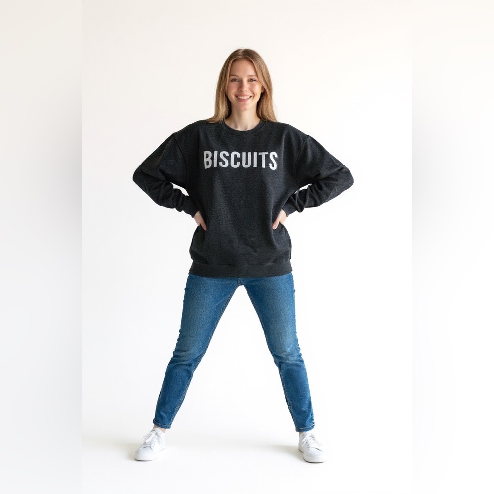 Biscuit Love Nashville Sweatshirt L Gray Graphic Pullover College Fall Wardrobe